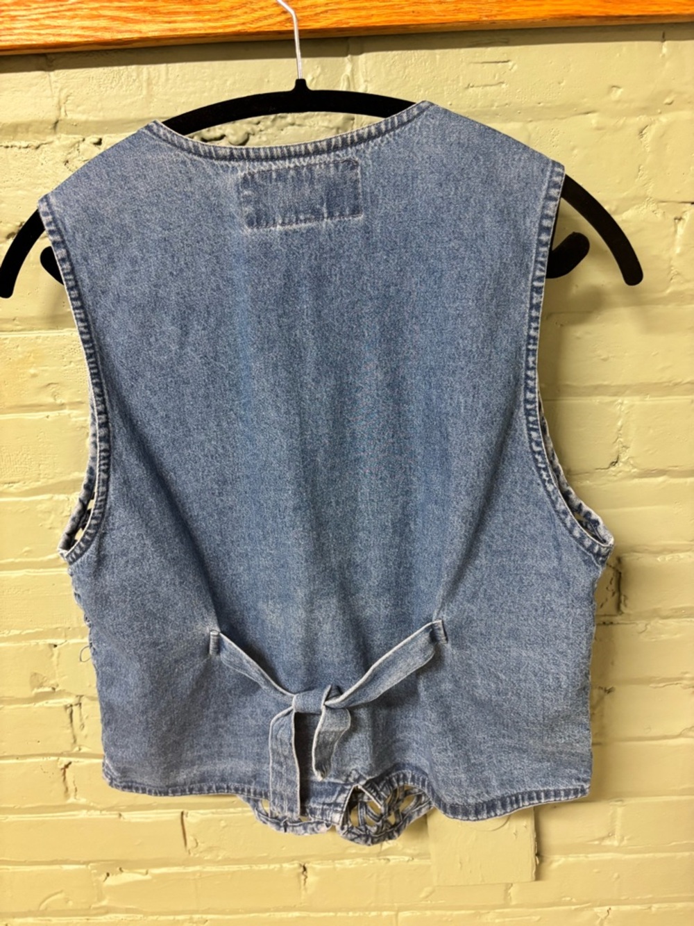 Vintage Denim Lattice vest. - Picture 2 of 7